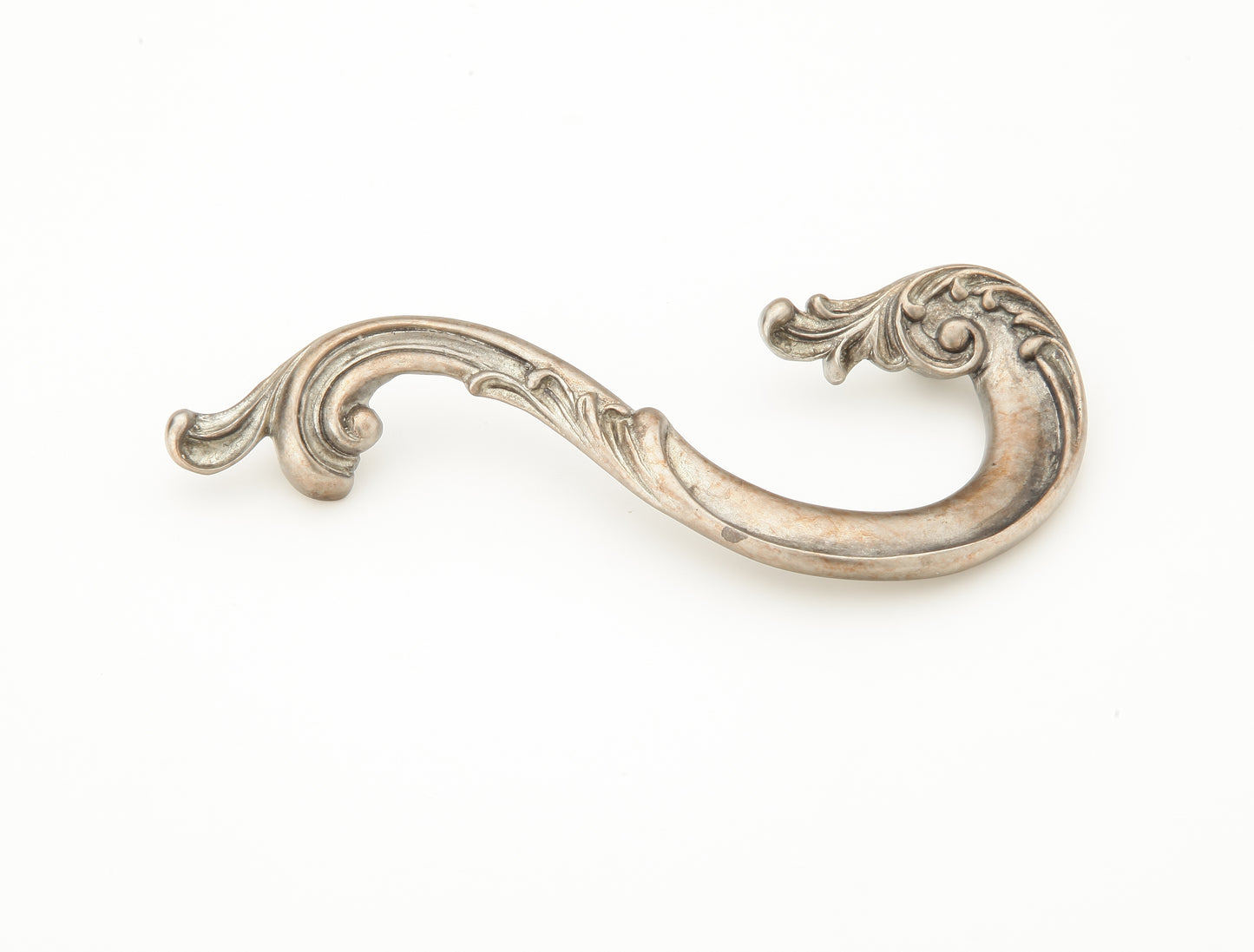 Schaub Small Solid Brass Curved pull right 3-1/2" in Monticello Silver