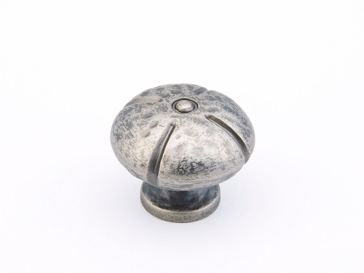 Schaub Siena Knob Round 1-3/8" Vibra Nickel