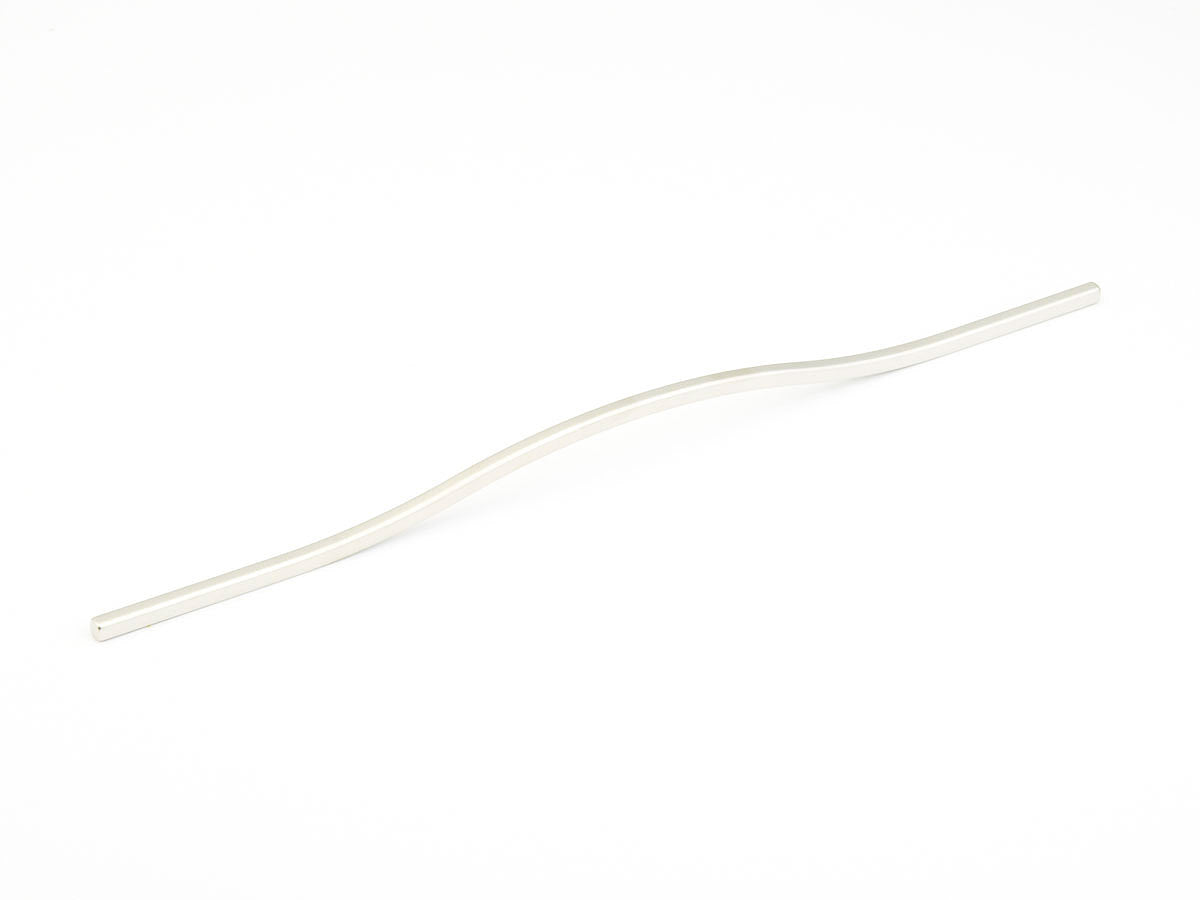 Schaub Sorrento Bowed Pull 448/480 mm Satin Nickel