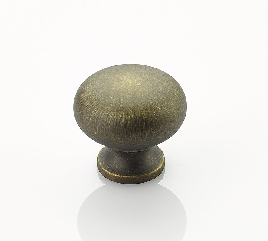Schaub Traditional Round Knob 1-1/4" Antique Light Brass