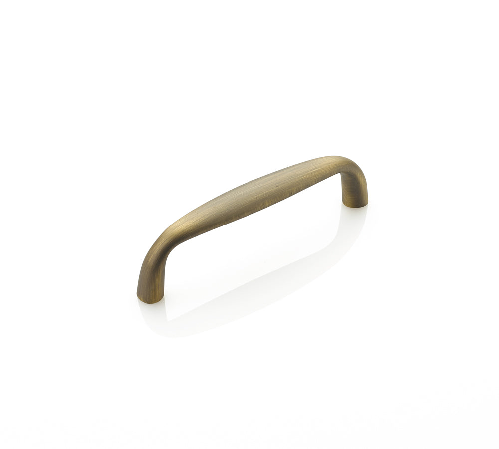 Schaub Traditional Pull 4" Antique Light Brass
