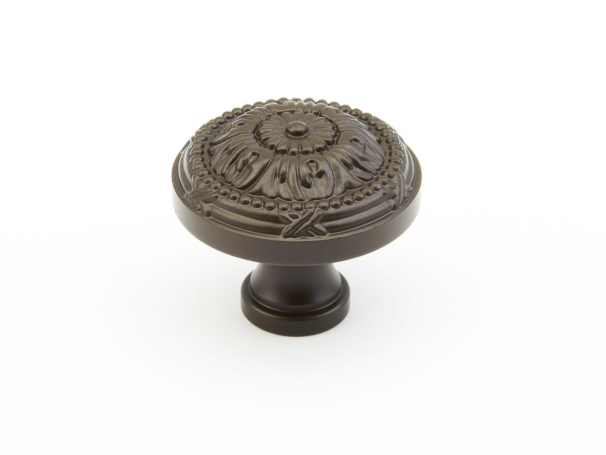 Schaub Versailles Knob 1-1/2" Oil Rubbed Bronze