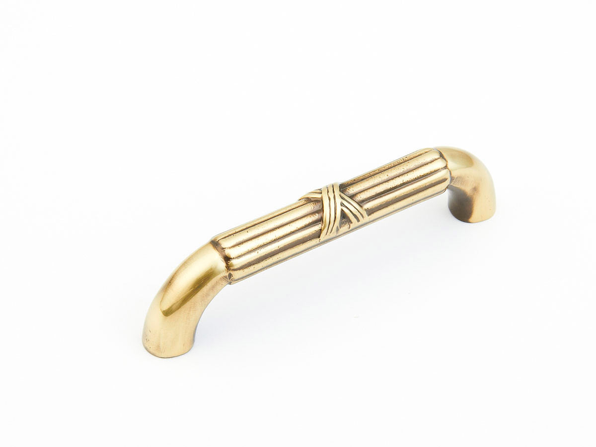Schaub Versailles Pull 96 mm Antique Light Polish
