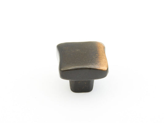Schaub Vinci Soft Square Knob 1" Antique Bronze