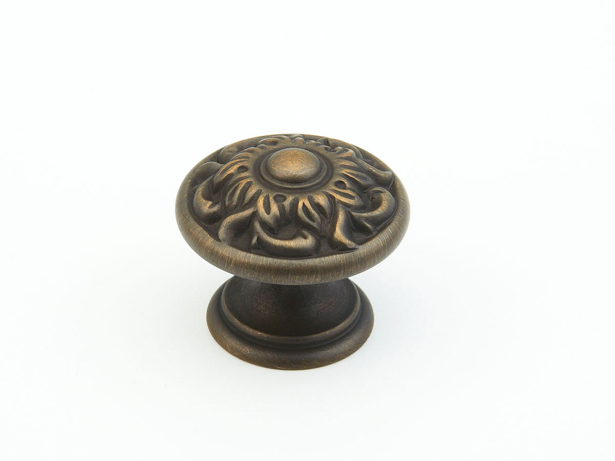 Schaub Corinthian Knob 1-3/8" Redington Brass