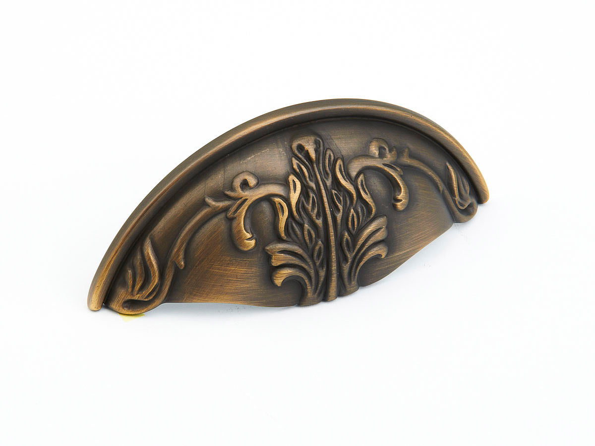 Schaub Corinthian Cup Pull 3" Redington Brass