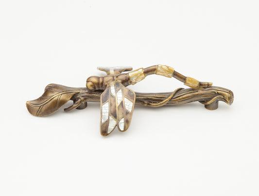 Schaub Nature Dragonfly in white and yellow Mother of Pearl on Twig in Estate Dover finish  3-1/8" cc