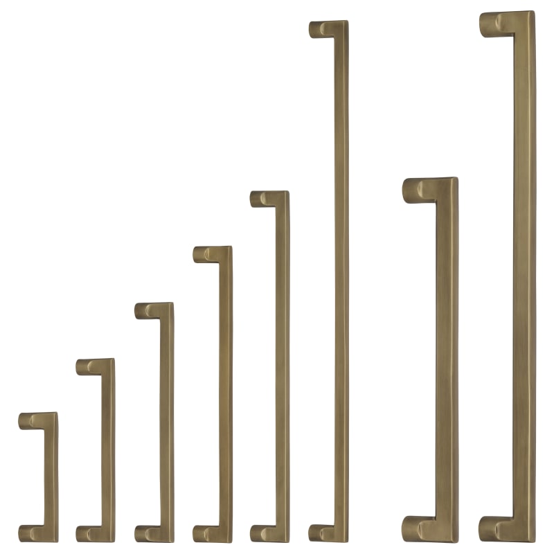 9043 B-B Door Pull