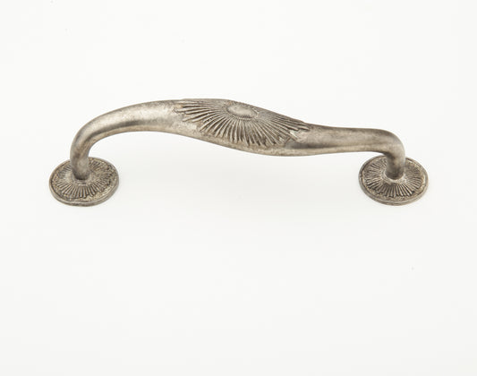 Schaub Silver Antique Pull 5" cc