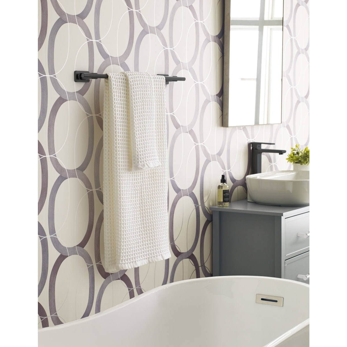 Amerock Bronx Towel Bar