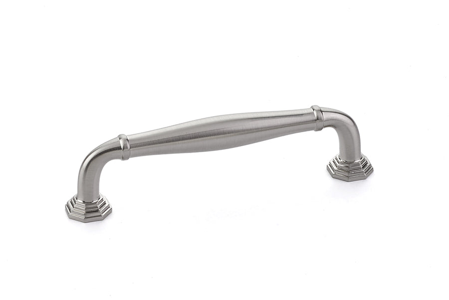 Blythe Pull