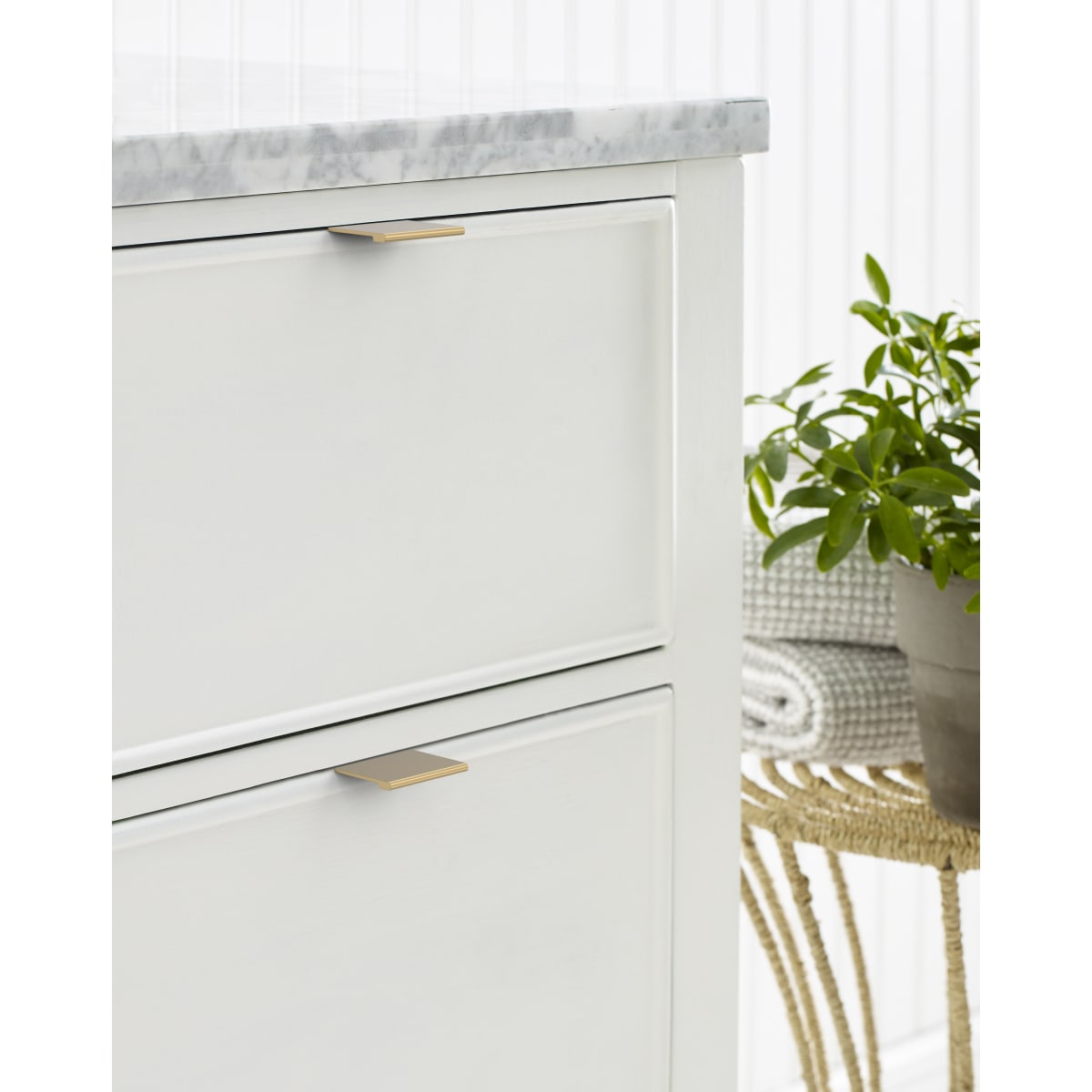 Amerock Streamline II Edge Pull