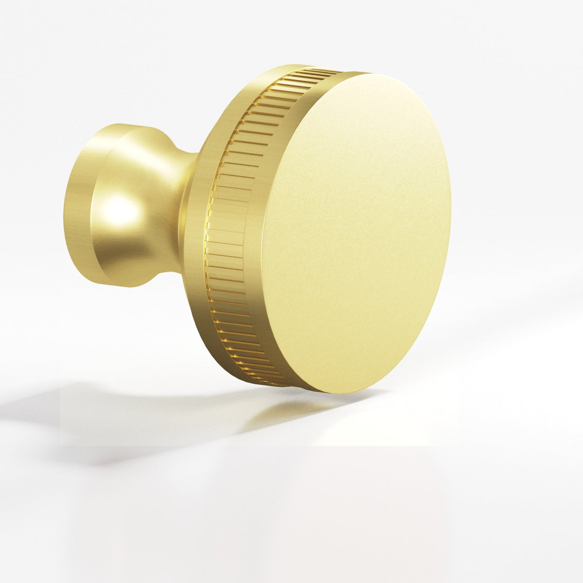 Colonial Bronze 583 Coined Sandwich Knob, 1 in Diameter - Matte Satin Brass