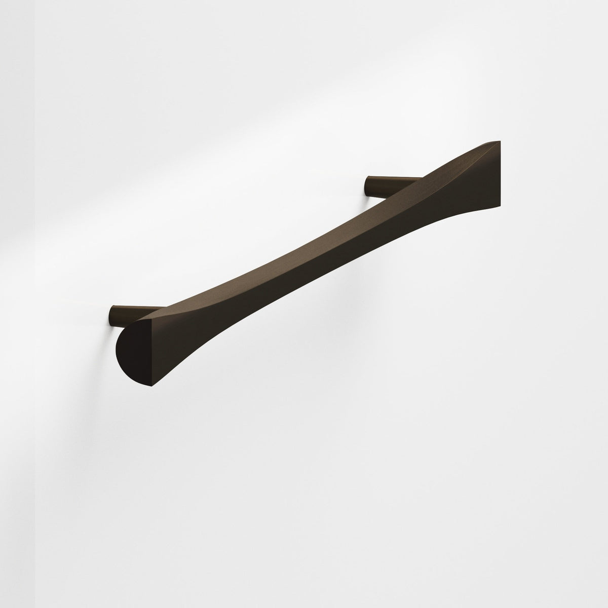 Colonial Bronze 1140 Bowtie Pull with Rounded Back and Tapered Posts, 5/8 in - Oil Rubbed Bronze