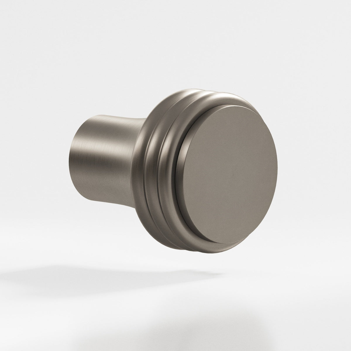 Colonial Bronze 376 Ribbed Round Knob, 7/8 in Diameter - Matte Pewter
