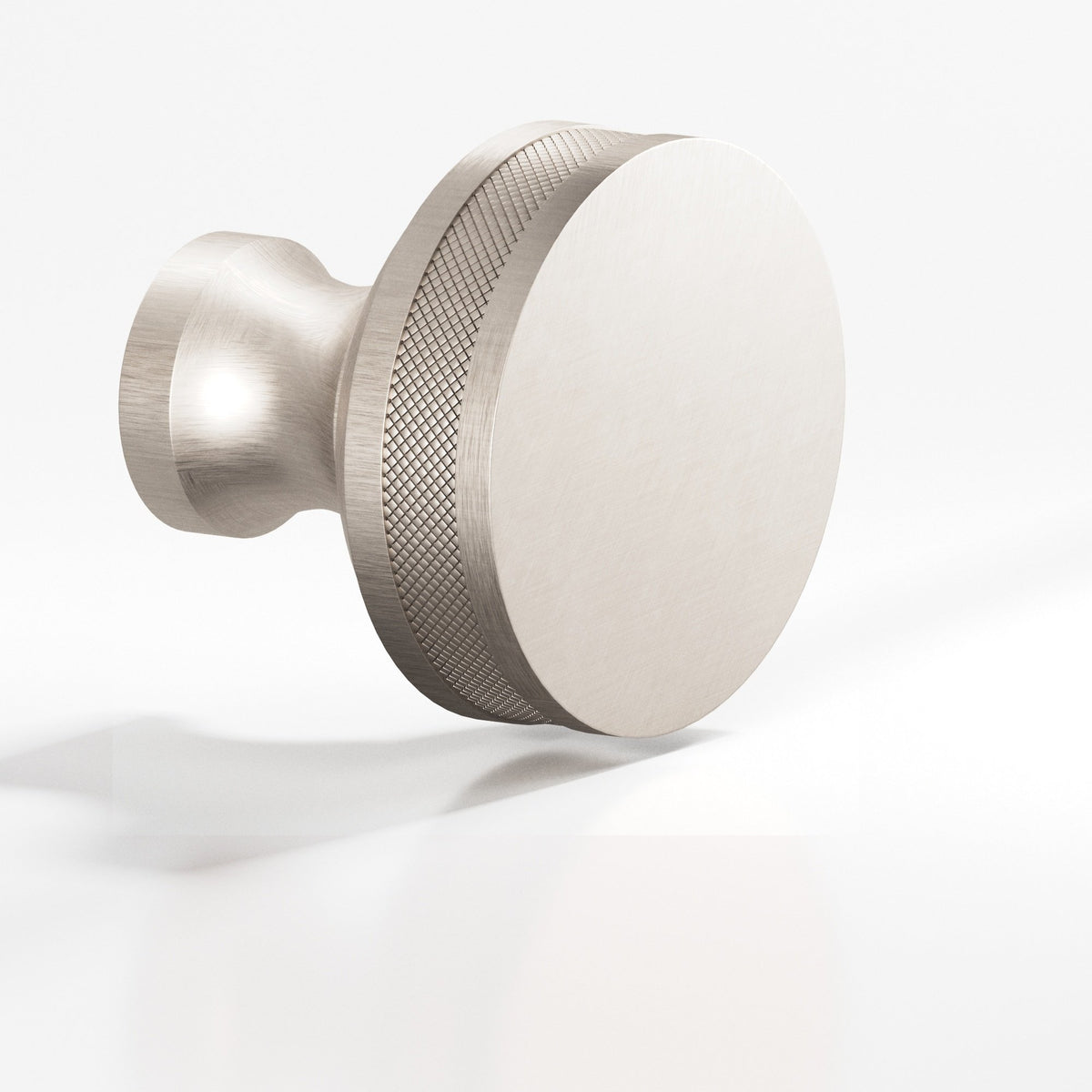 Colonial Bronze 586 Diamond-Knurled Sandwich Knob, 1 in Diameter - Matte Satin Nickel