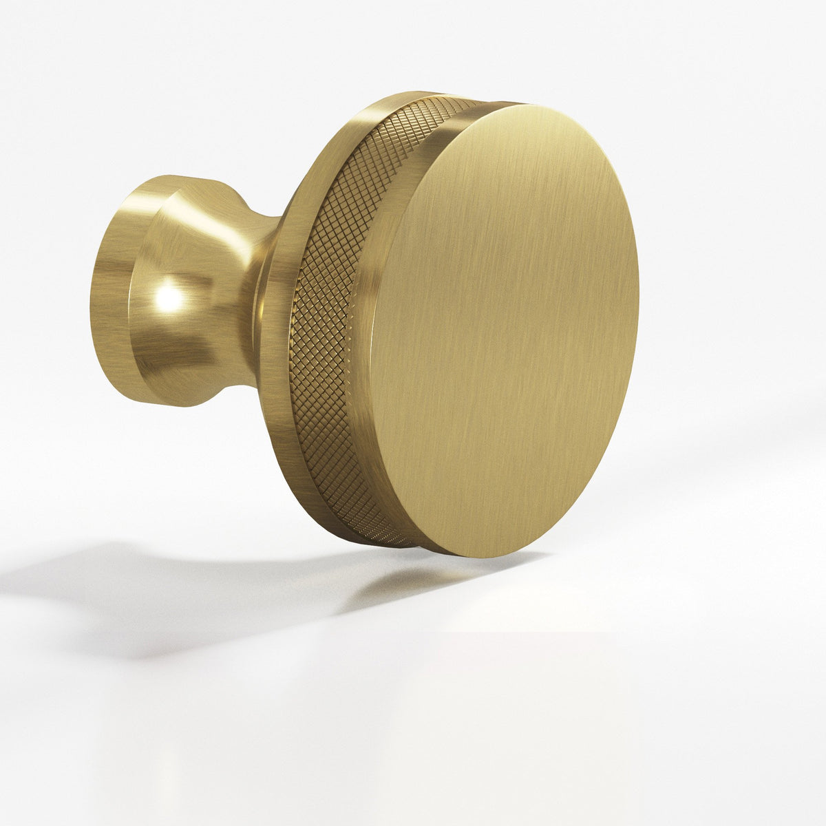 Colonial Bronze 586 Diamond-Knurled Sandwich Knob, 1 in Diameter - Antique Brass
