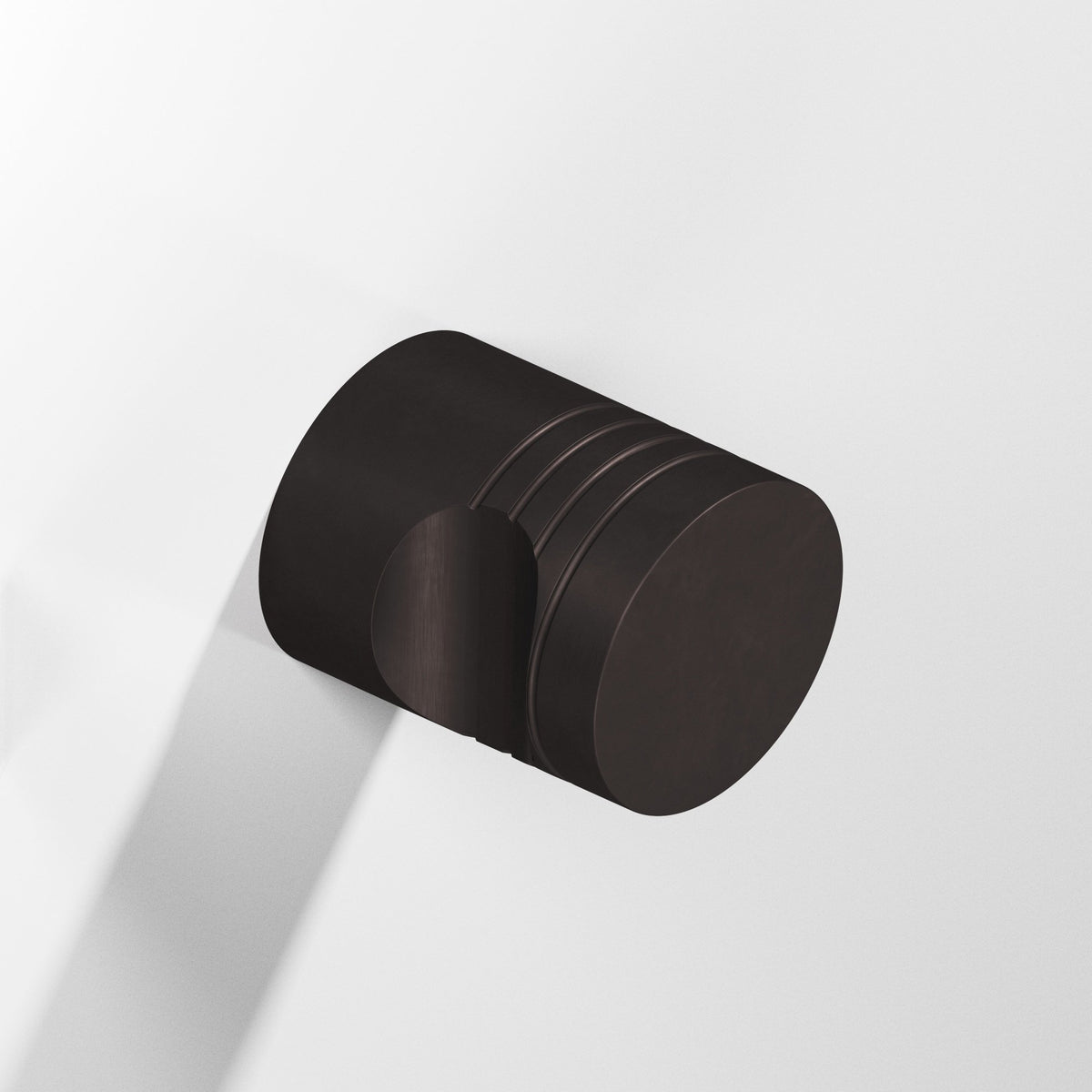 Colonial Bronze 105 Round Grooved Knob, 1 in Diameter - Matte Dark Statuary Bronze