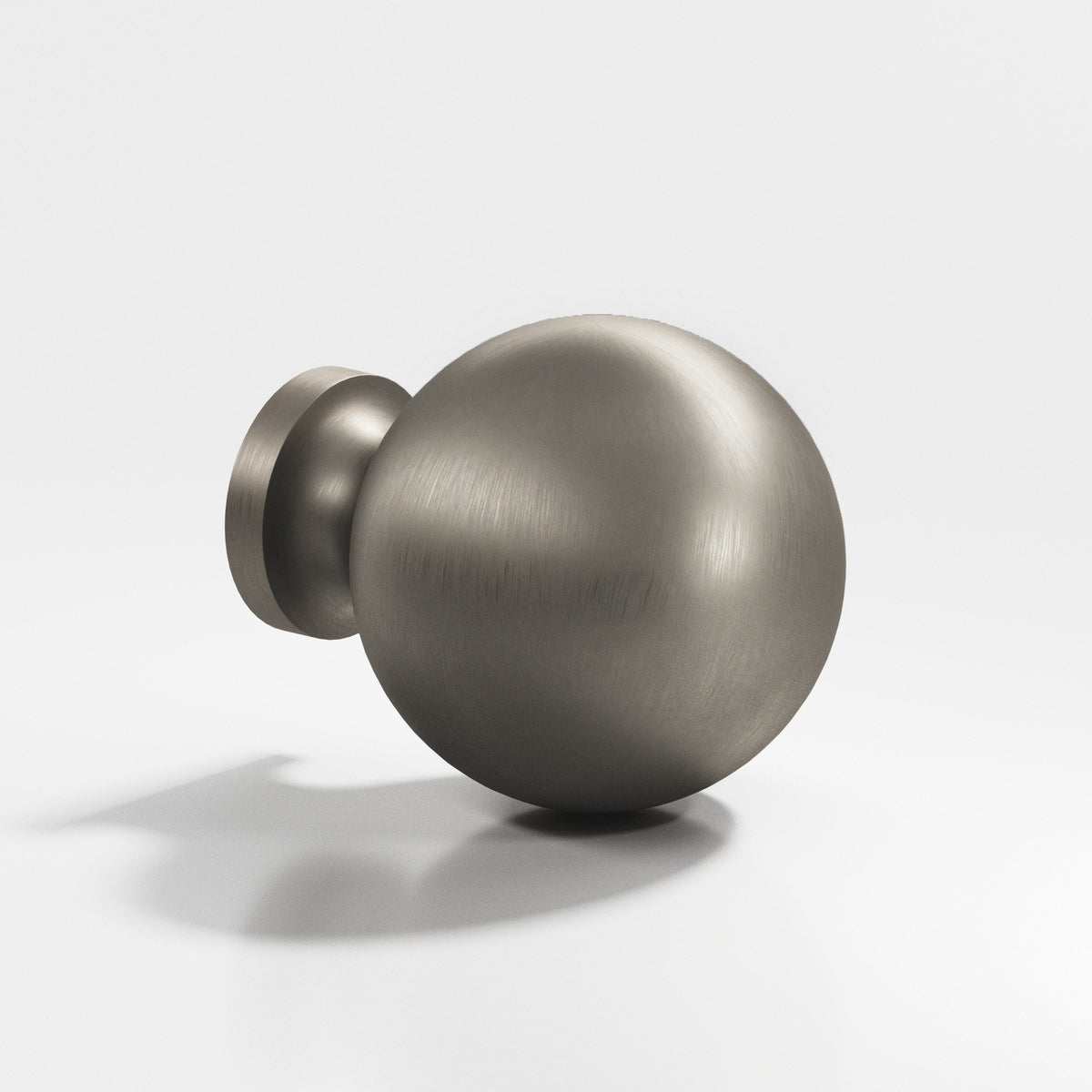 Colonial Bronze 196 Globe Knob, 1 in Diameter - Matte Pewter