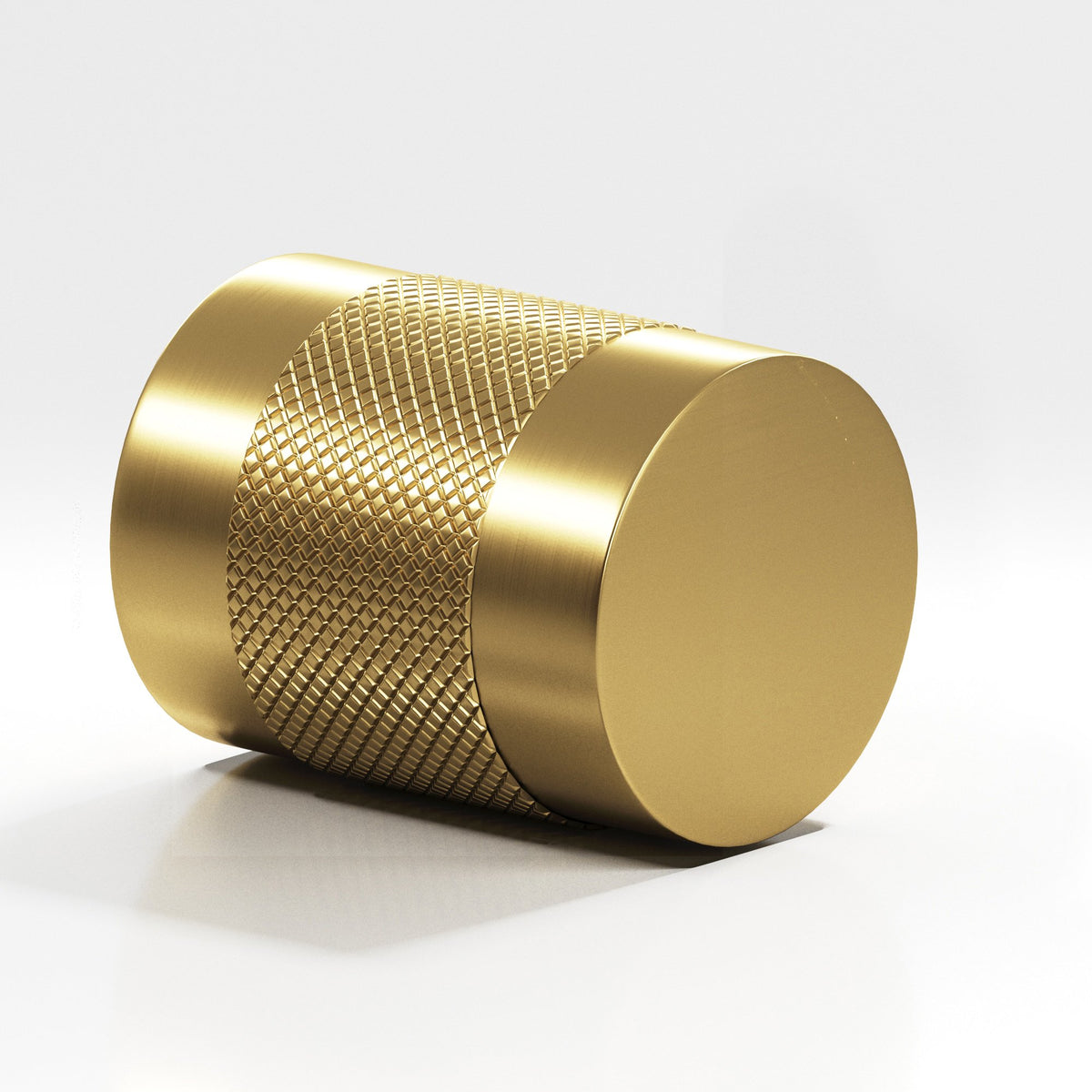 Colonial Bronze 560 Diamond-Knurled Cylinder Knob, 3/4 in Diameter - Satin Brass