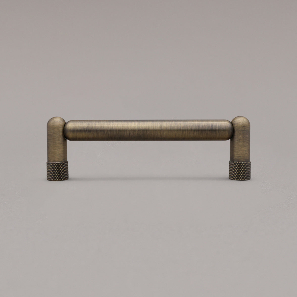 Hapny Knurled Cabinet Pull - 4 in (101.6mm) - Aged Brass