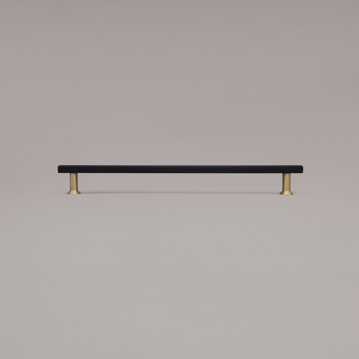 Hapny Mod Cabinet Pull - 18 in (457.2mm) (Appliance Pull) - Matte Black / Satin Brass