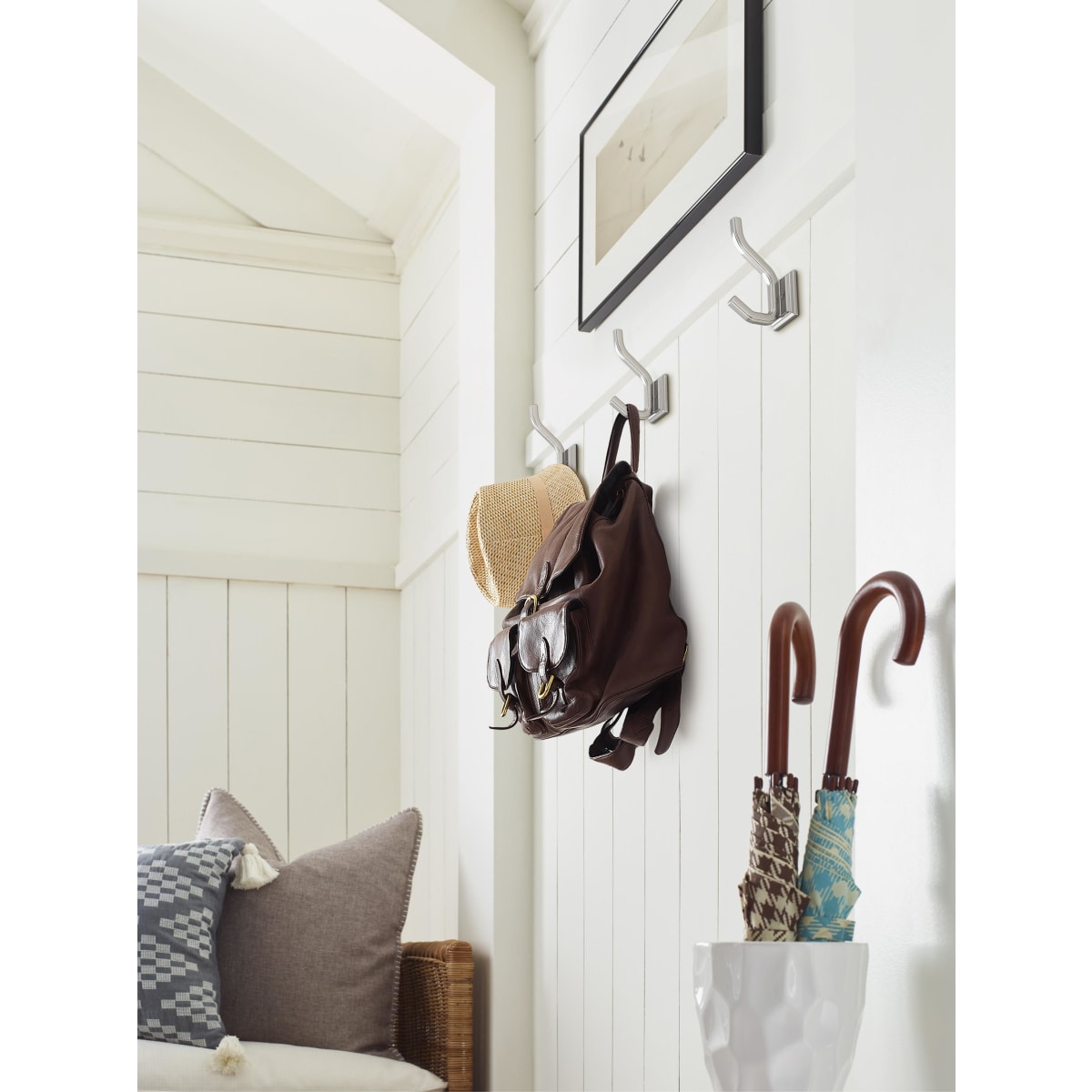 Amerock Aliso Decorative Hook
