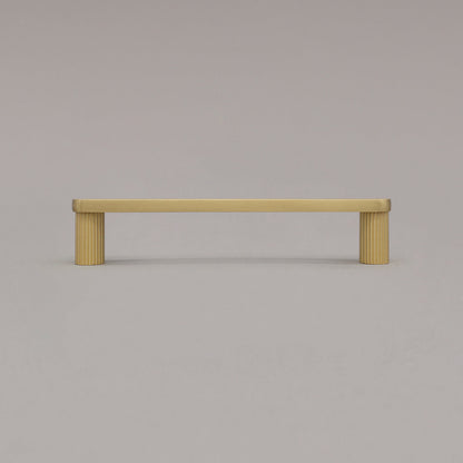 Hapny Ribbed Cabinet Pull - 5 in (127mm) - Satin Brass
