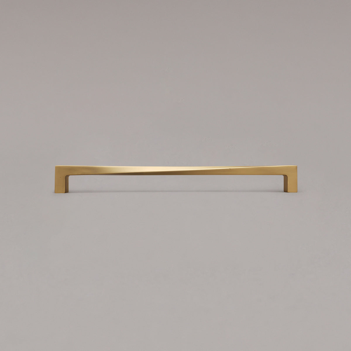 Hapny Twist Cabinet Pull - 18 in (457.2mm) (Appliance Pull) - Satin Brass
