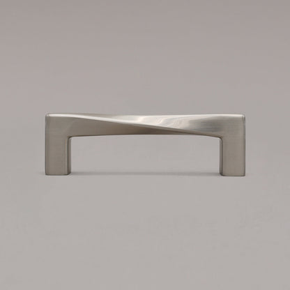 Hapny Twist Cabinet Pull - 96mm (3-3/4 in) - Satin Nickel