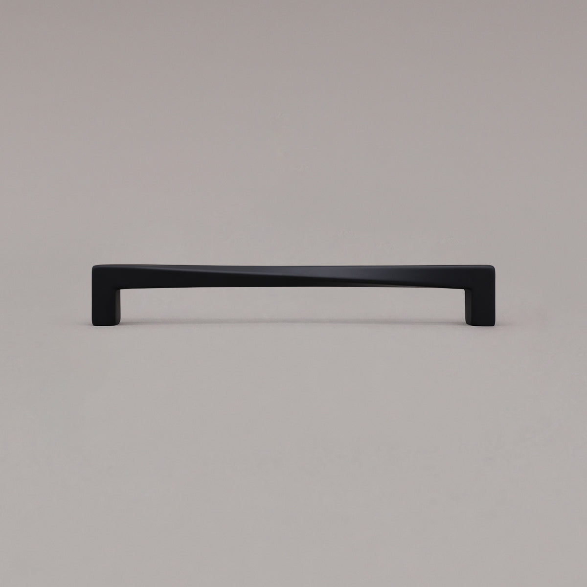Hapny Twist Cabinet Pull - 8 in (203.2mm) - Matte Black