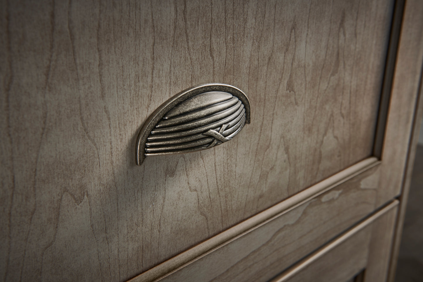 Top Knobs Ribbon & Reed Cup/Bin Pull