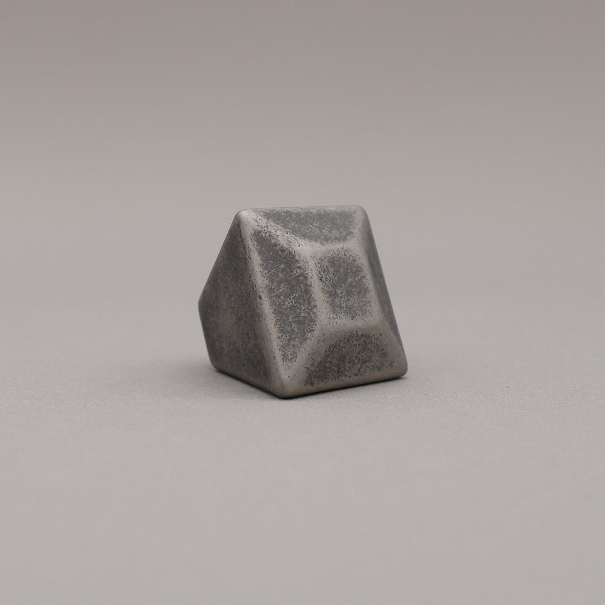 Hapny Diamond Cabinet Knob - Weathered Nickel