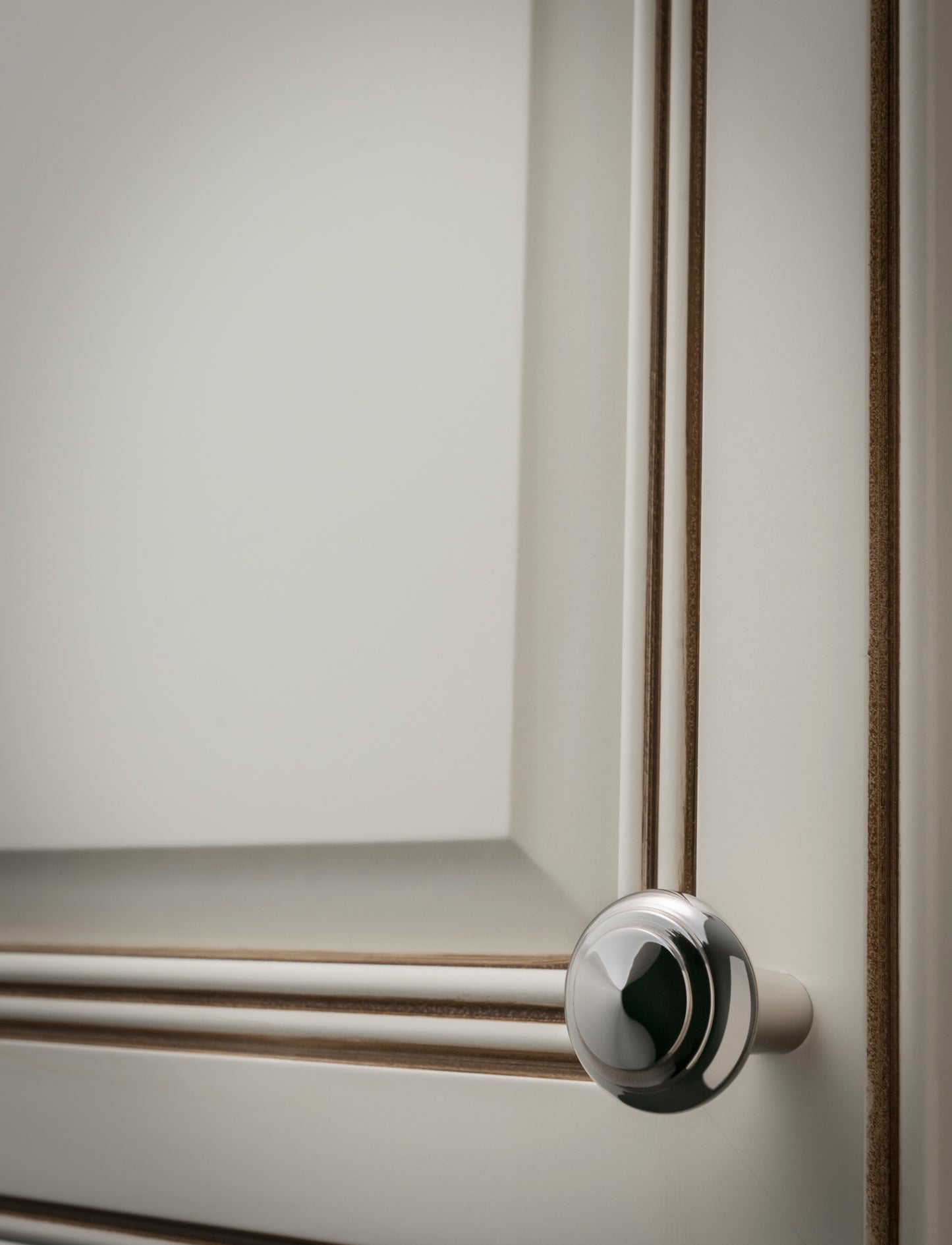 Top Knobs Aspen II Peak Diameter Round Knob