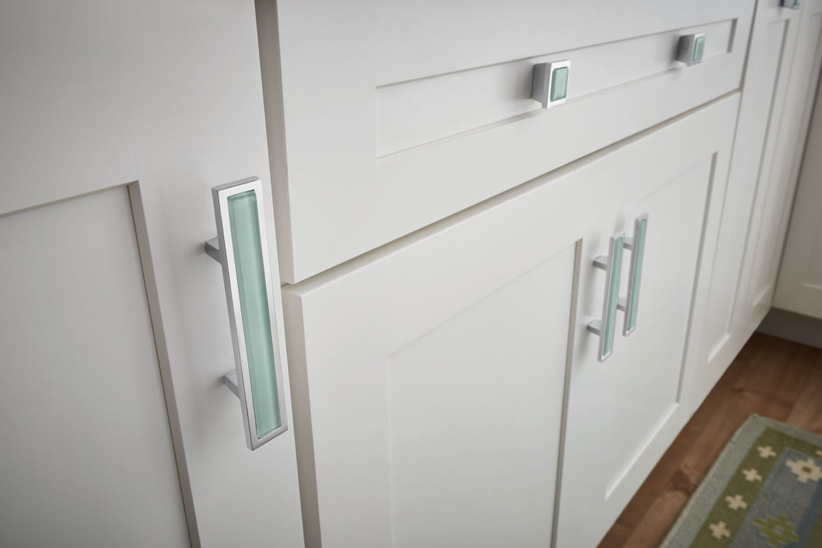 Atlas Spa Bar Pull - Brushed Nickel