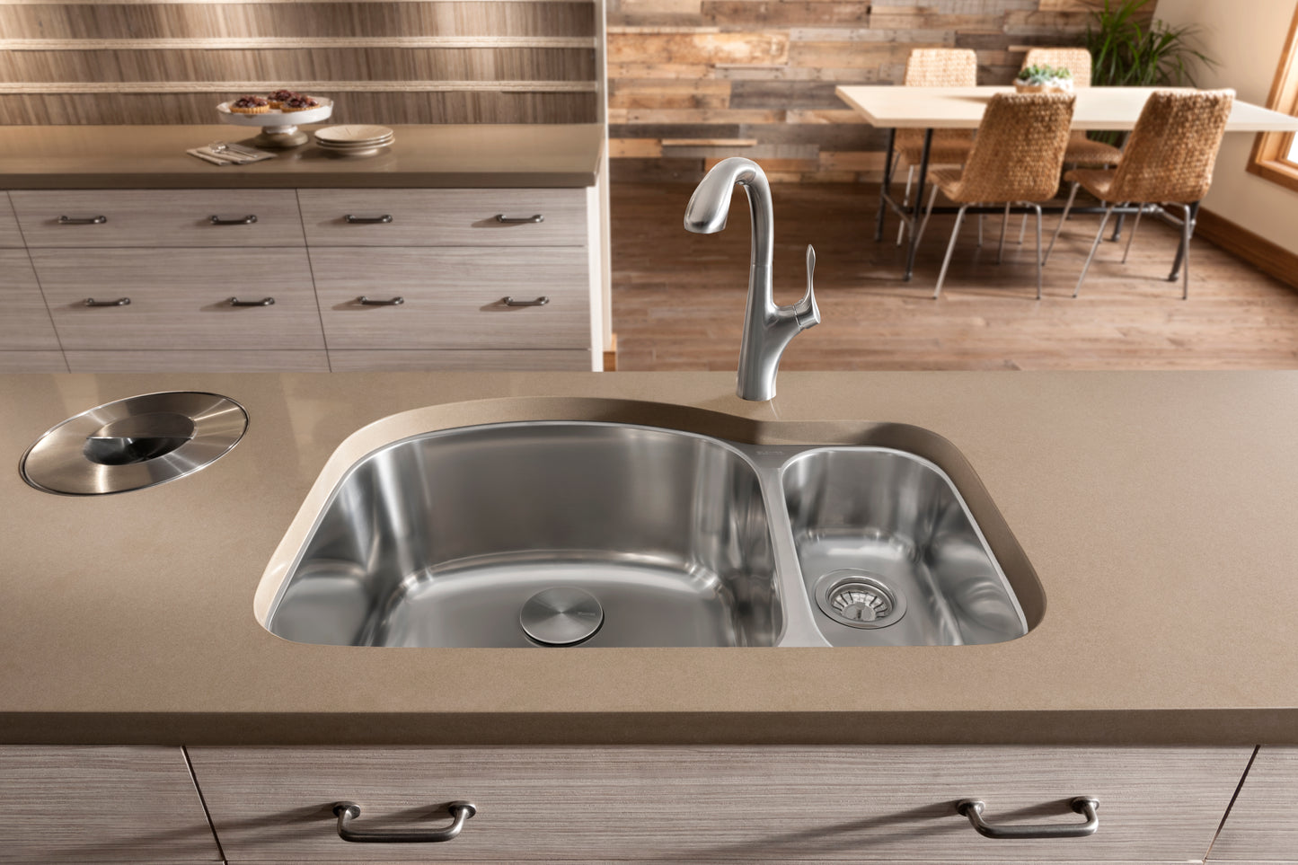 Top Knobs Aspen Rounded Bar Pull