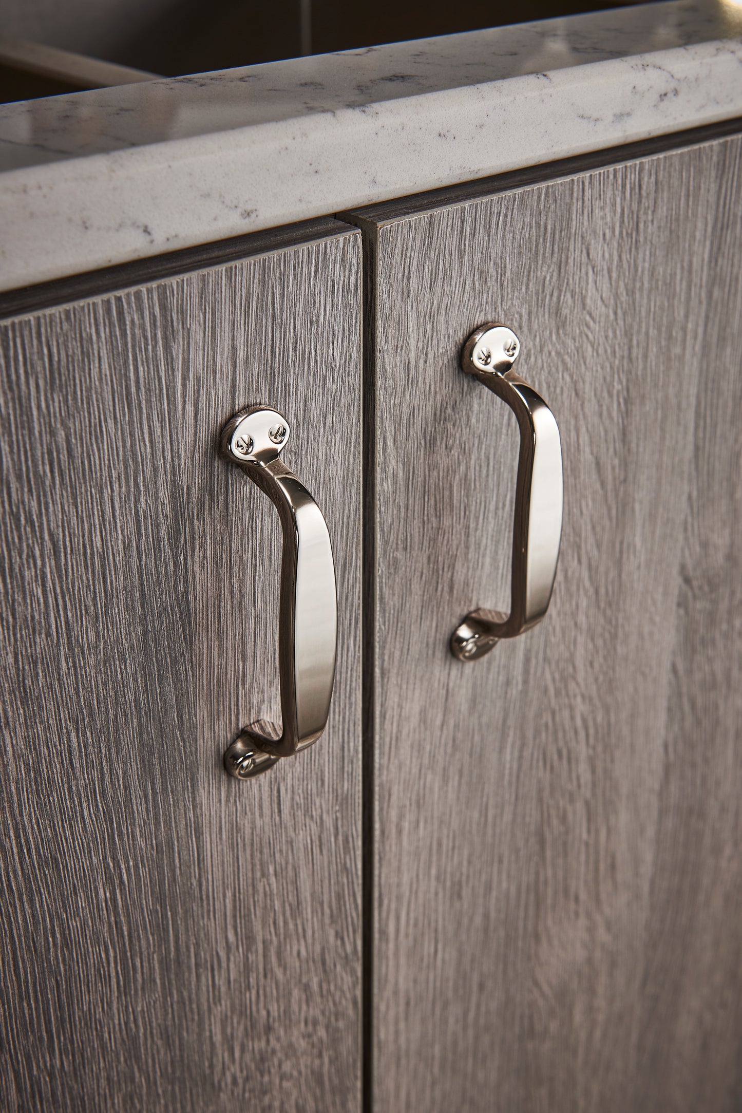 Top Knobs Trunk Bar Pull