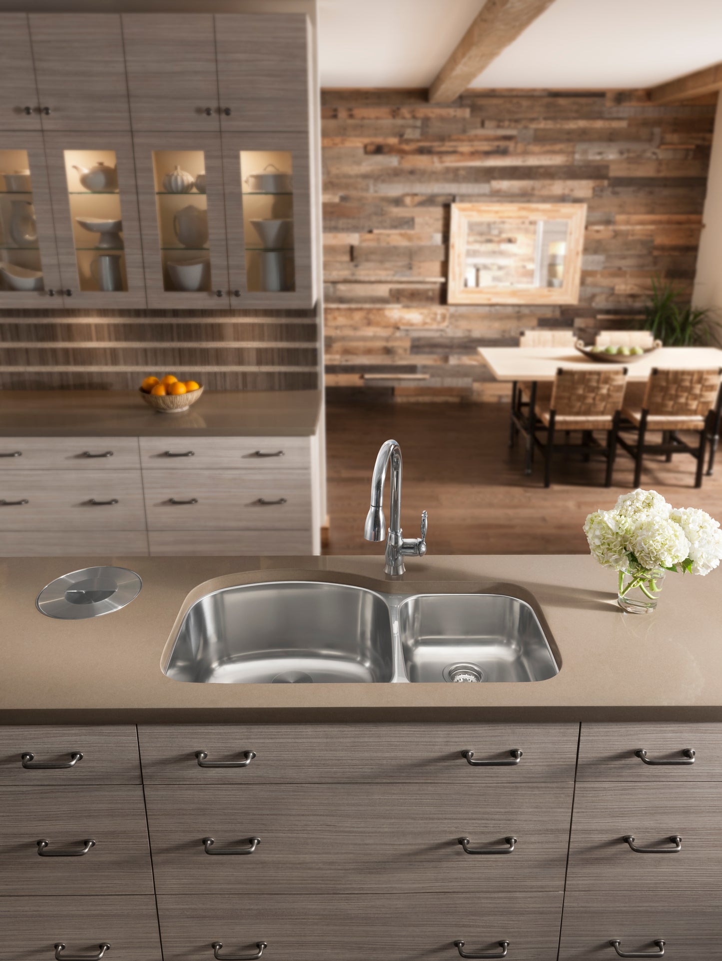 Top Knobs Aspen Rounded Bar Pull