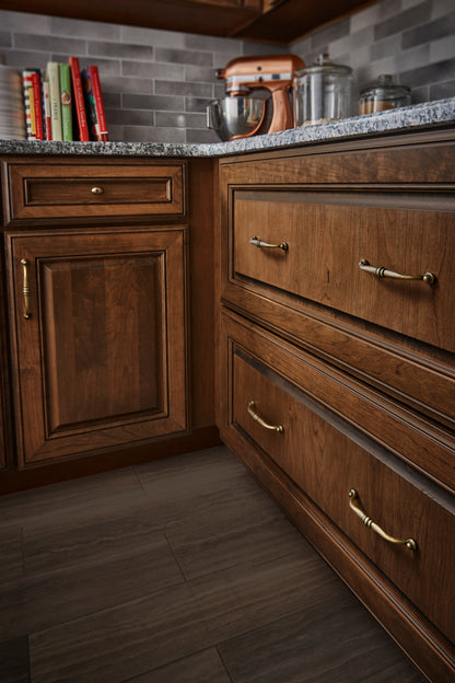 Top Knobs Voss Bar Pull