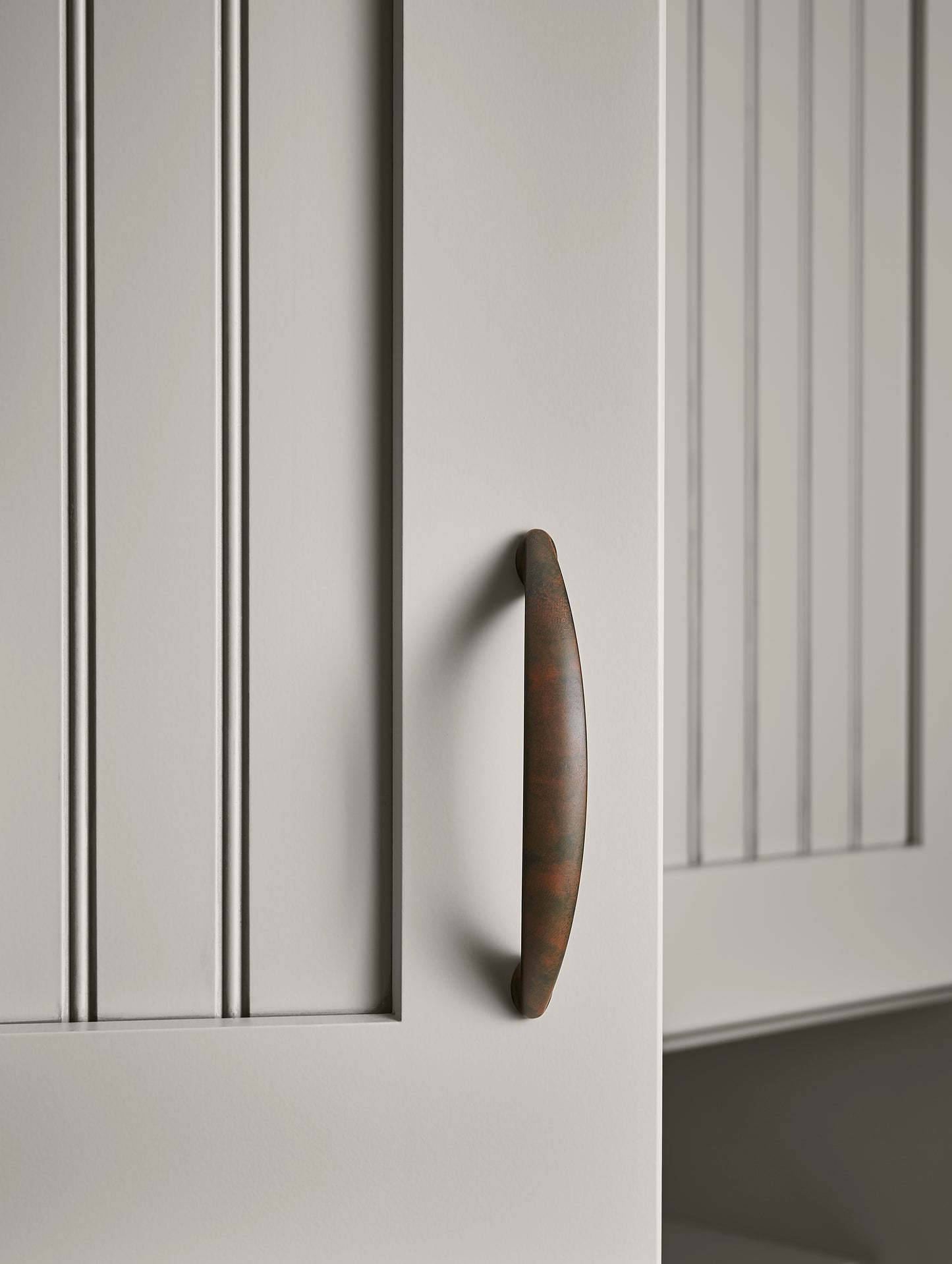 Top Knobs Arc Bar Pull