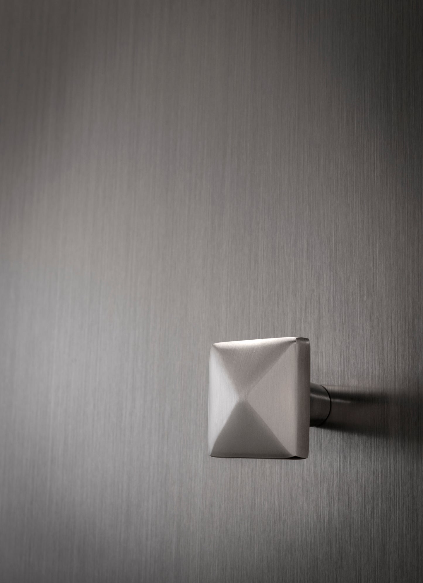 Top Knobs Aspen II Length Square Knob