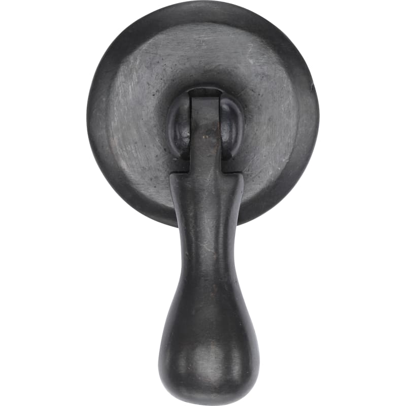 Drop Pull on Round Plate