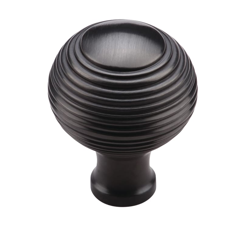 Reeded Cabinet Knob